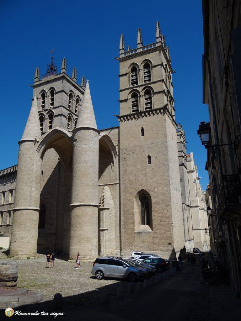 Visitar Montpellier en un día - Catedral de San-Pedro