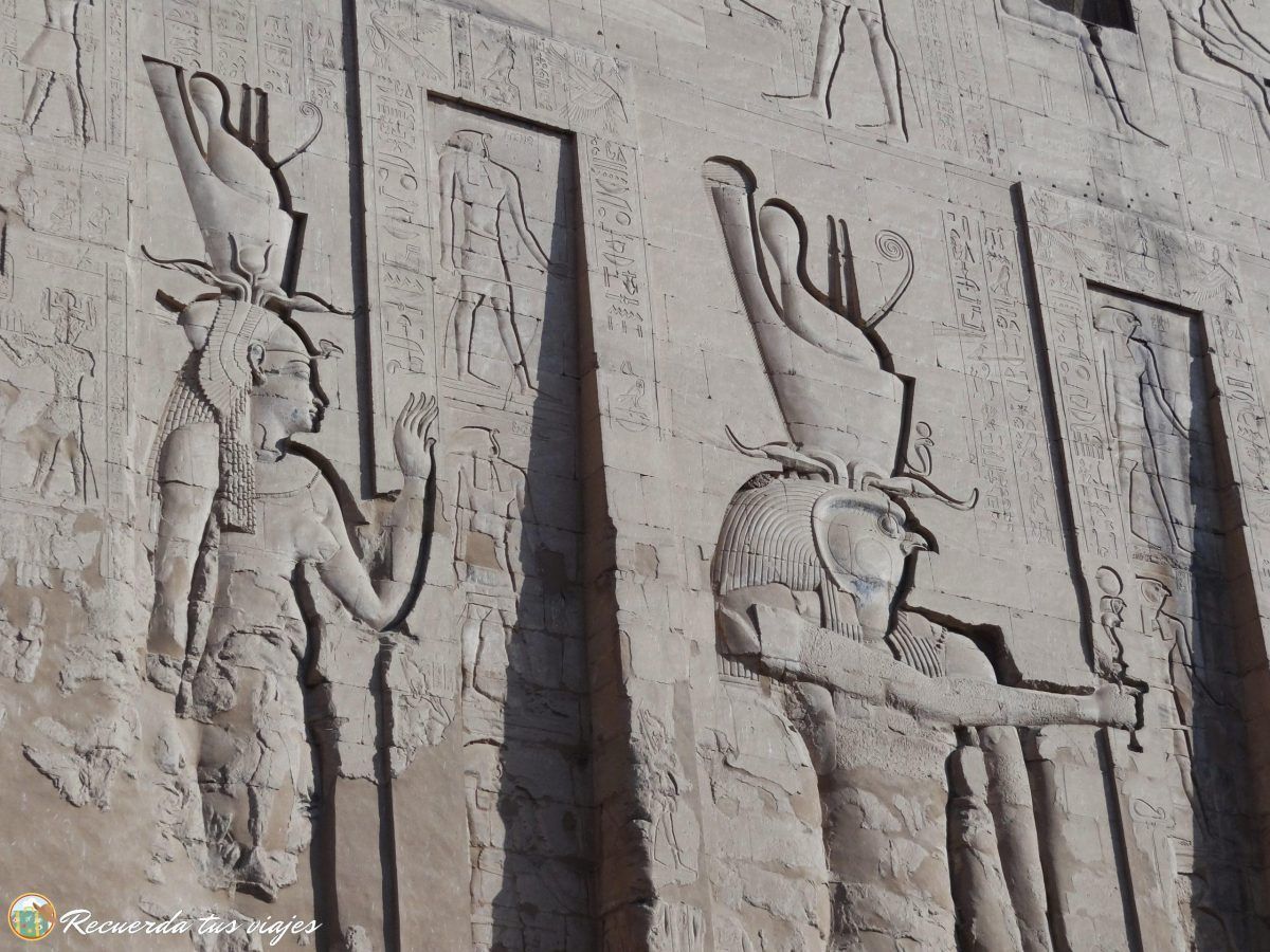Organiza tu viaje a Egipto - Templo de Edfú