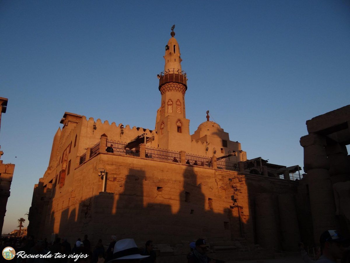 Mezquita en el Templo de Lúxor