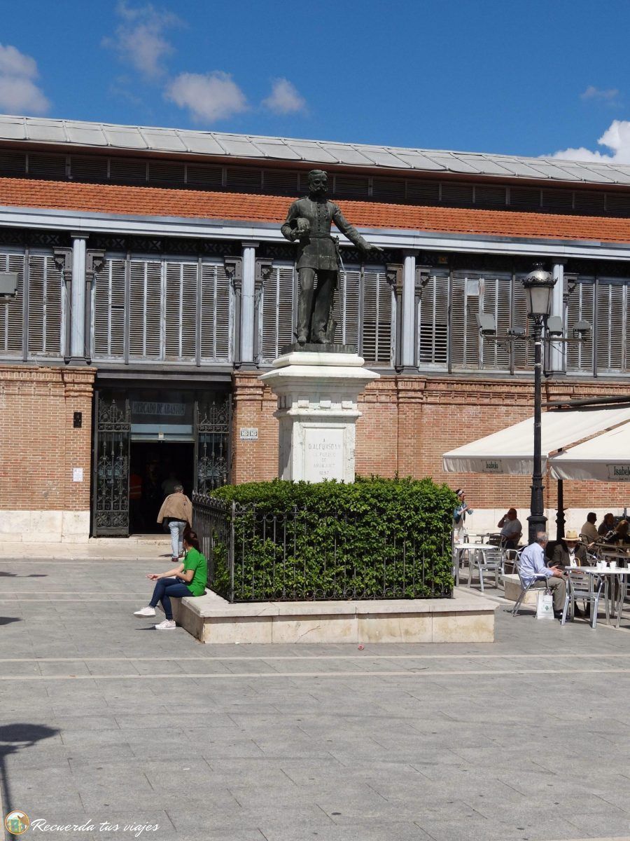 Alfonso XII y Mercado de Abastos