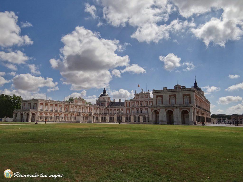 Plaza de la elipse - Palacio Real