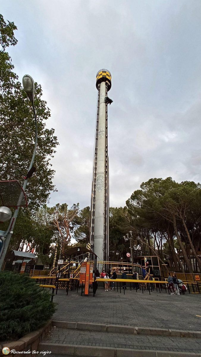 1 día en El Parque de atracciones de Madrid - La Lanzadera