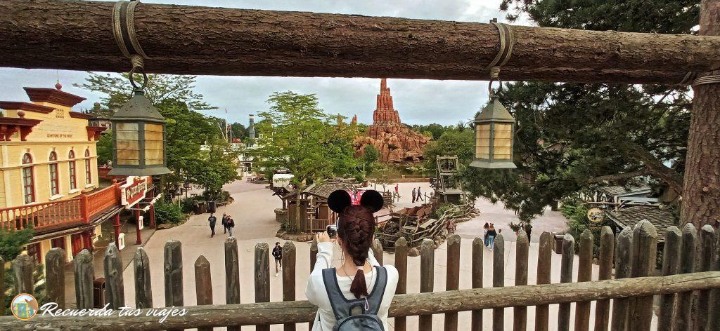 Frontierland - Historia de Frontierland en Disneyland París