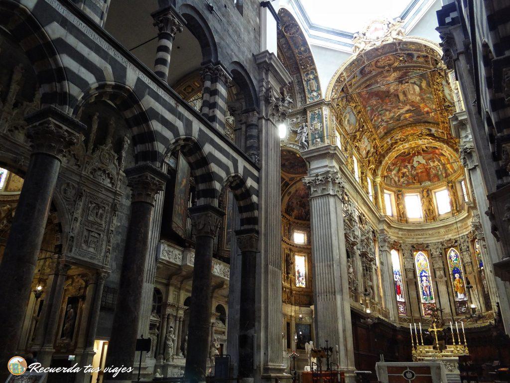 Catedral de San Lorenzo Interior - Qué ver en Génova en 1 día desde un crucero