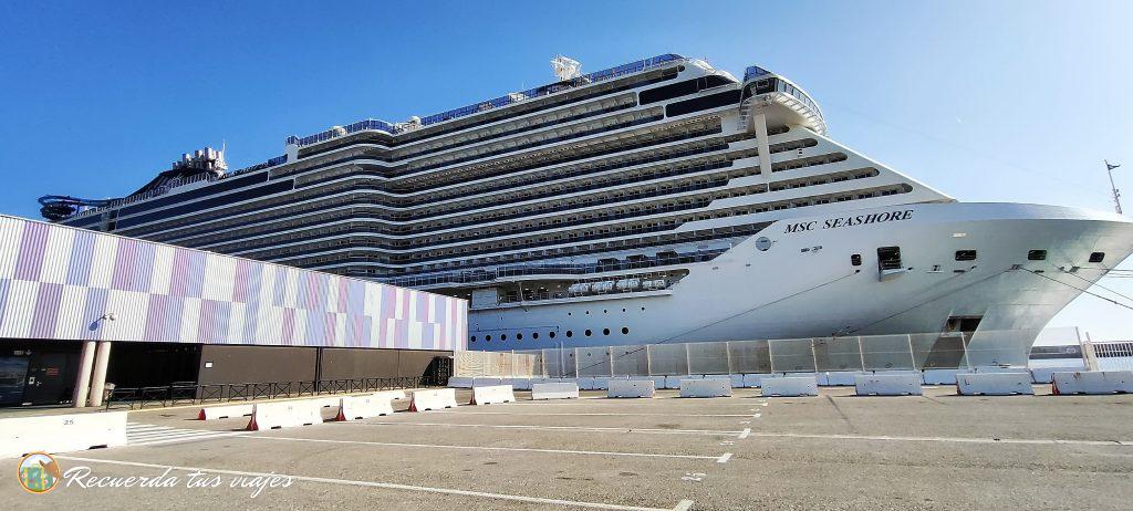 MSC Seashore en puerto - MSC Cruceros: Elegancia Europea y Diversión en Alta Mar