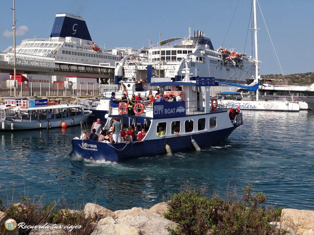 City boat