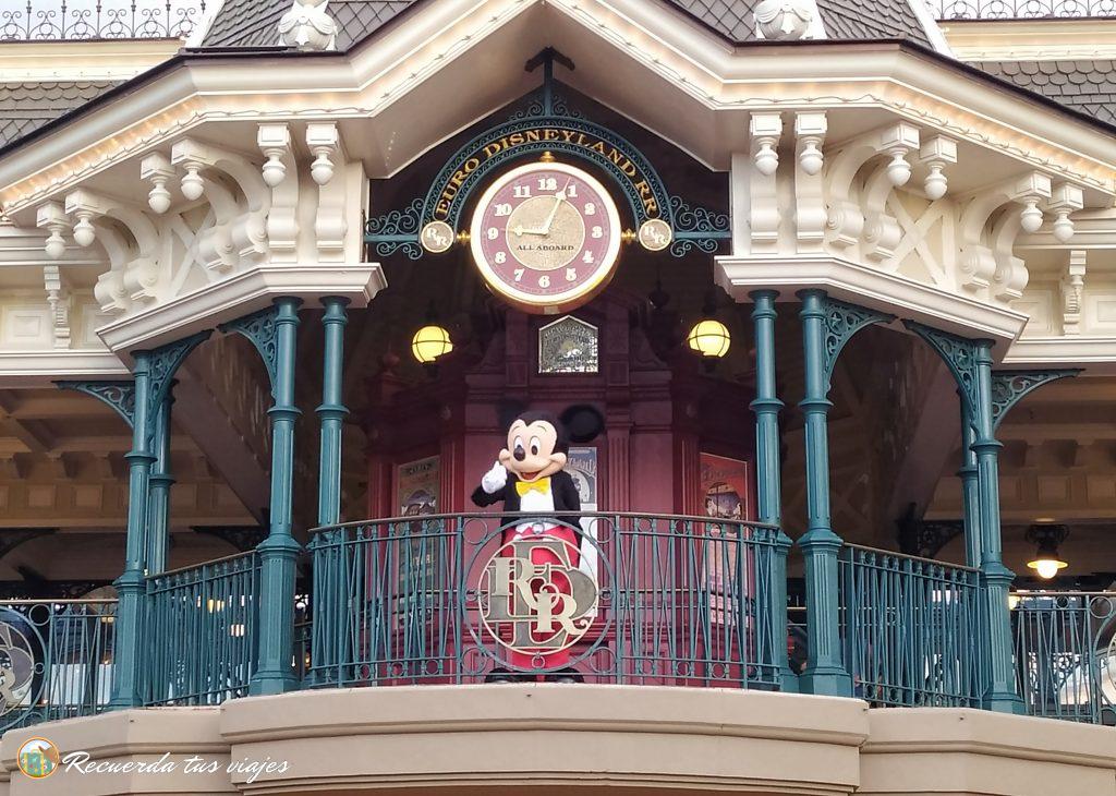 Bienvenidos a Disneyland París - Preparar un viaje barato a Disneyland París