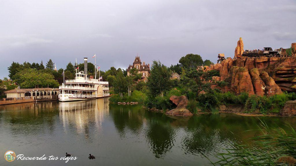 Lago de Frontierland