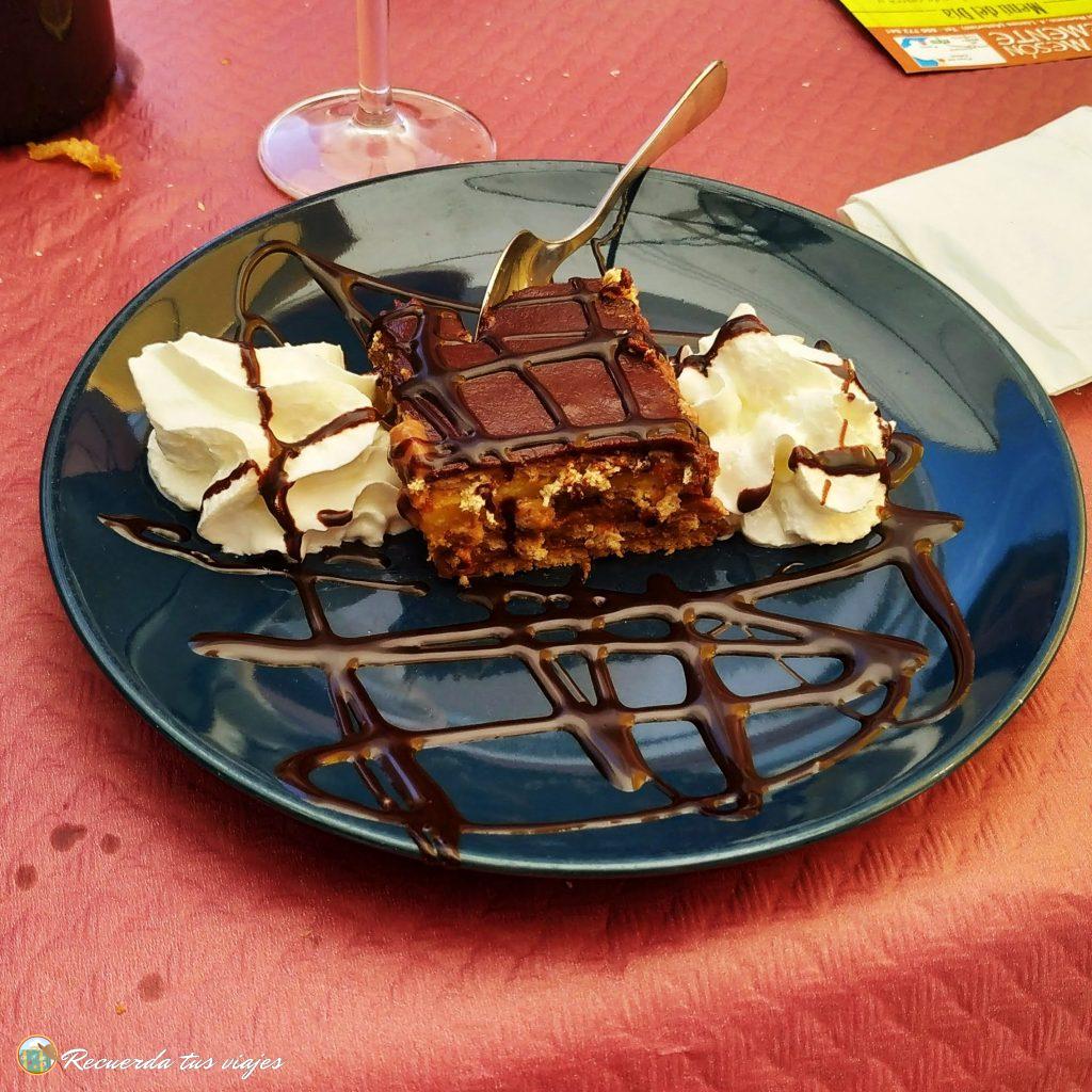 Mesón Clemente postre - Ruta de 6 días en coche por Asturias