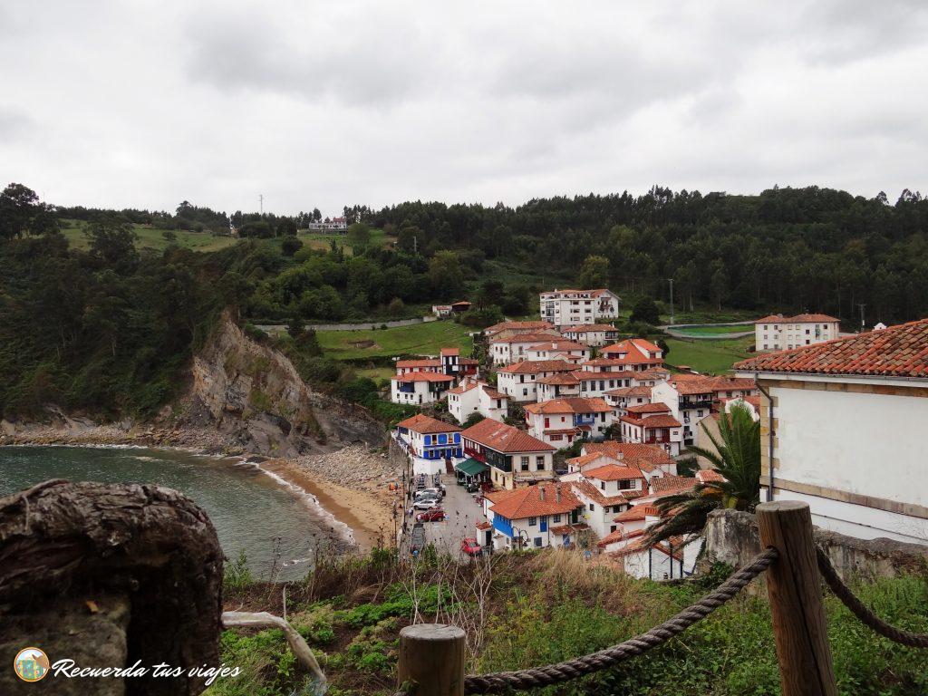 Tazones