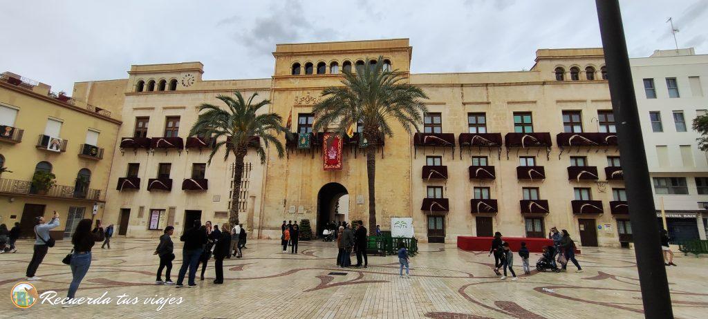 Ayuntamiento de Elche - Visitar Elche en 1 día en familia