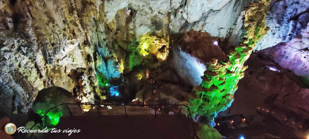 Cuevas del Canelobre - Visitar Busot y las Cuevas del Canelobre