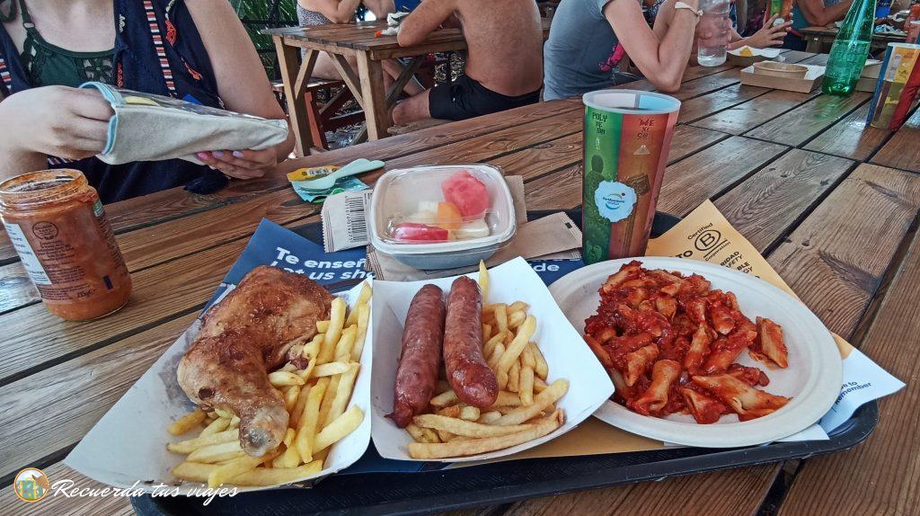 1 menú más butifarra - Qué hacer en PortAventura Caribe Aquatic Park