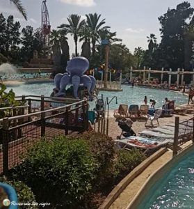 Lee más sobre el artículo Un día en Caribe Aquatic Park con un niño menor de 3 años