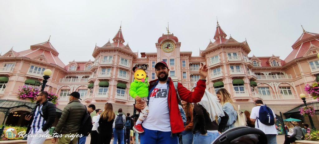 Acceso al parque Disneyland