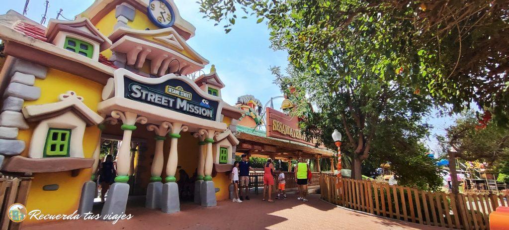 Para de Tren y acceso a Street Mission - Cuándo ir a PortAventura