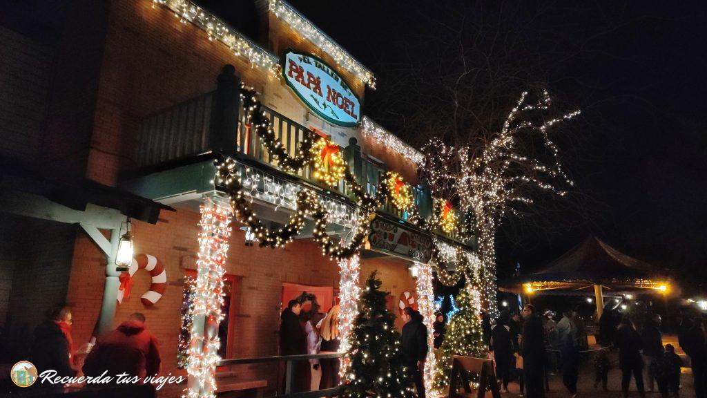 Parque Warner en Navidad de noche